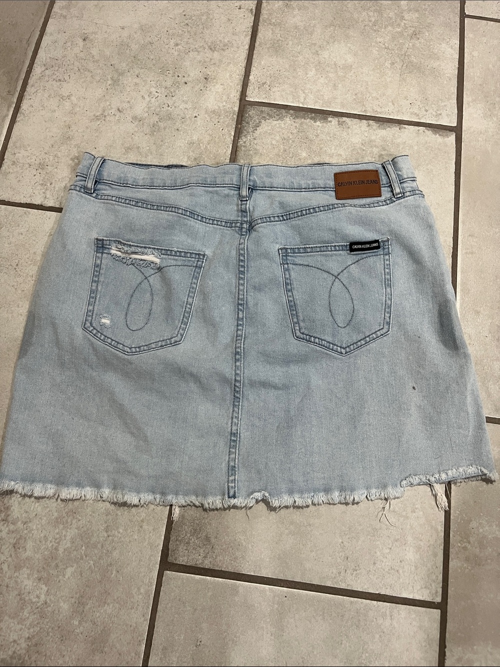 Calvin Klein Jeans Light Blue Distressed Denim Mini Skirt 31